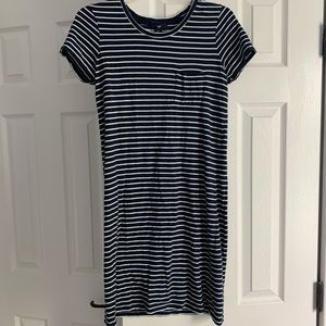Gap T-shirt dress